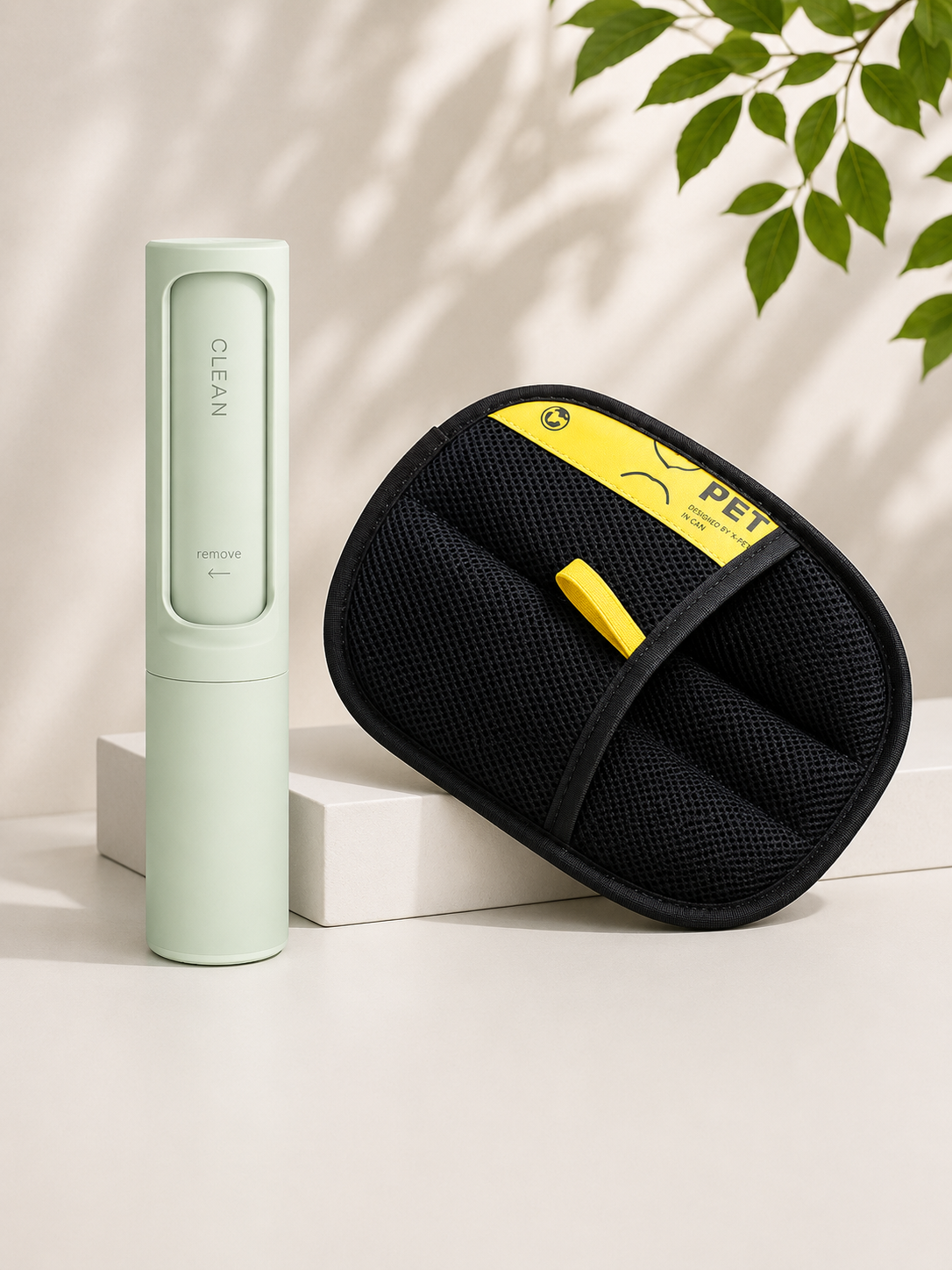 Portable Reusable Pet Hair Remover Brush Self-Cleaning Lint Roller